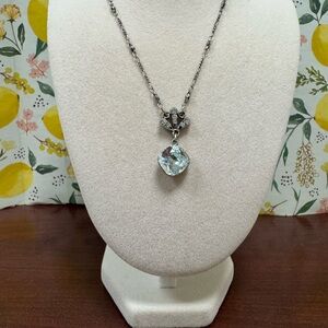 Anna Koplik design Elegant Silver tone Necklace with topaz Blue Gemstone